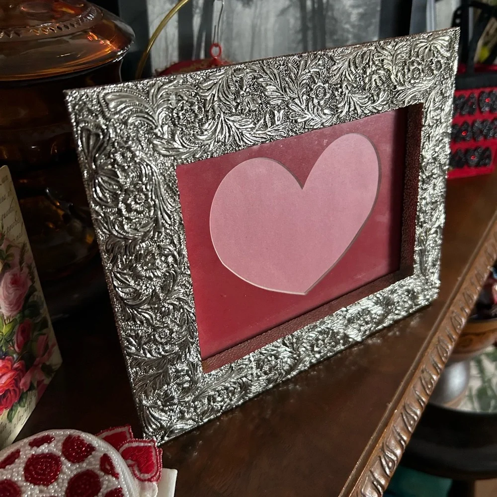 Vintage Framed & Matted Heart Picture